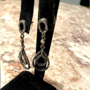 Silver Earrings with Geometric Dark Stone